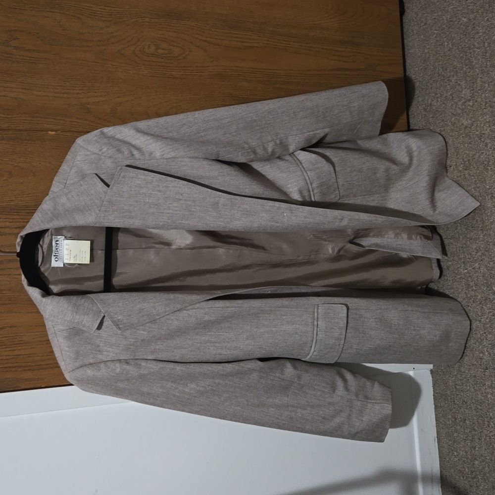 Olsen grey blazer